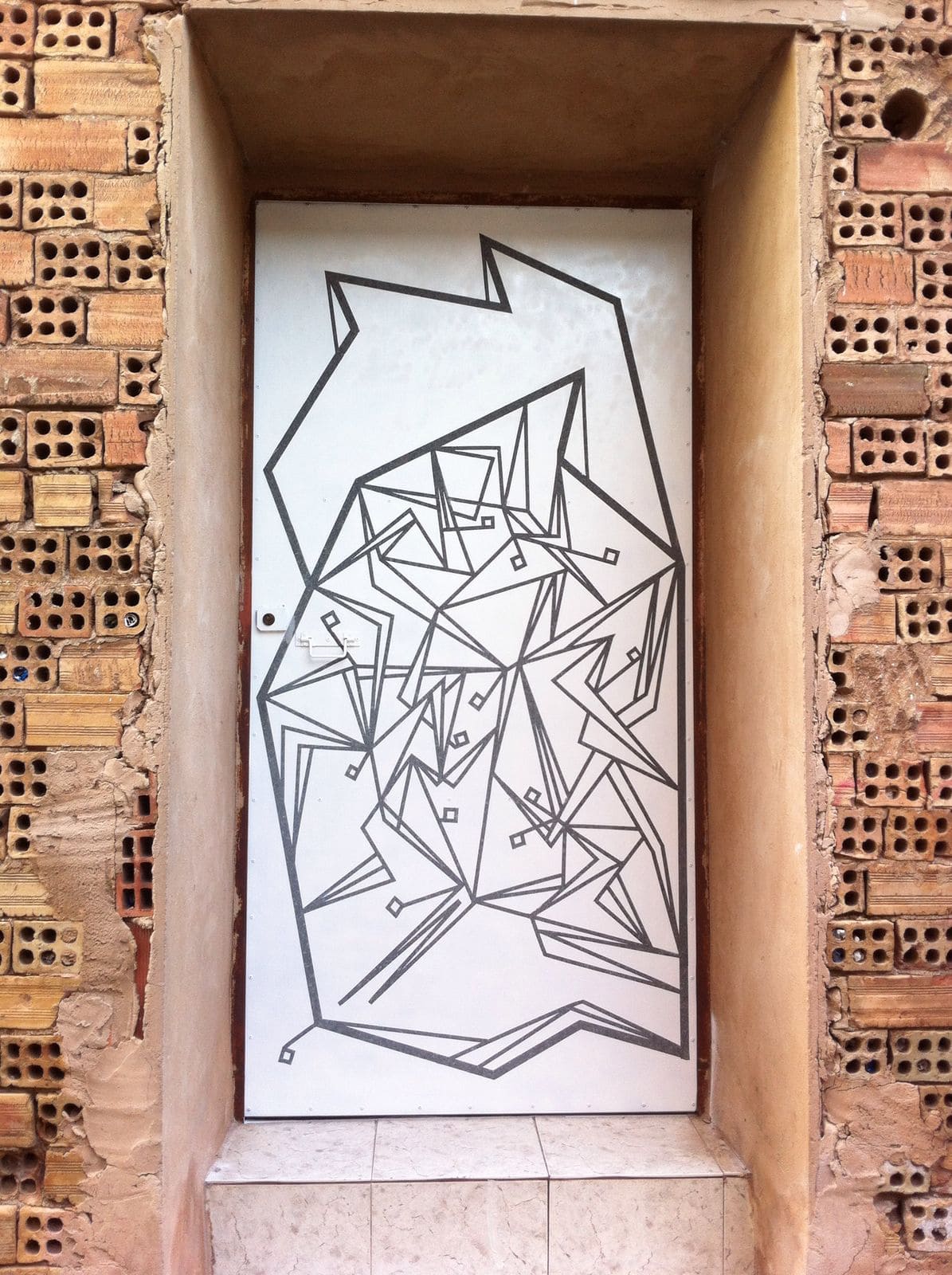 Intervenciones Artísticas sobre Puertas